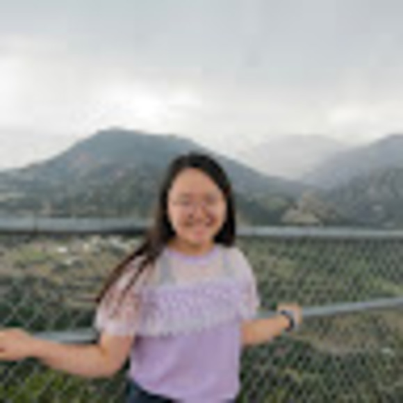 Meet your Posher, Jennifer - Picture 1 of 1